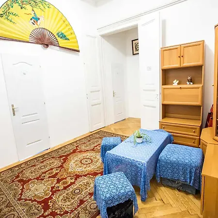 Apartament Centre Sunshine Bedroom Season 5